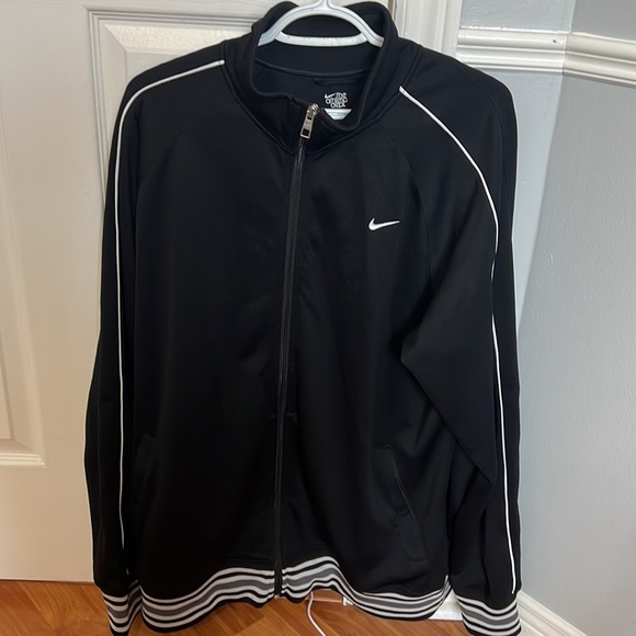 Vintage Nike Athletic Dept Zip-up Sweater XL - Picture 2 of 5